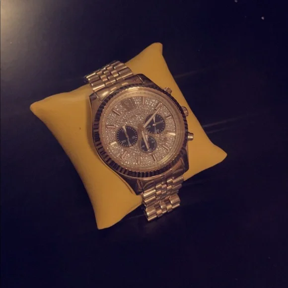 Michael Kors ice gold watch - Picture 2 of 2